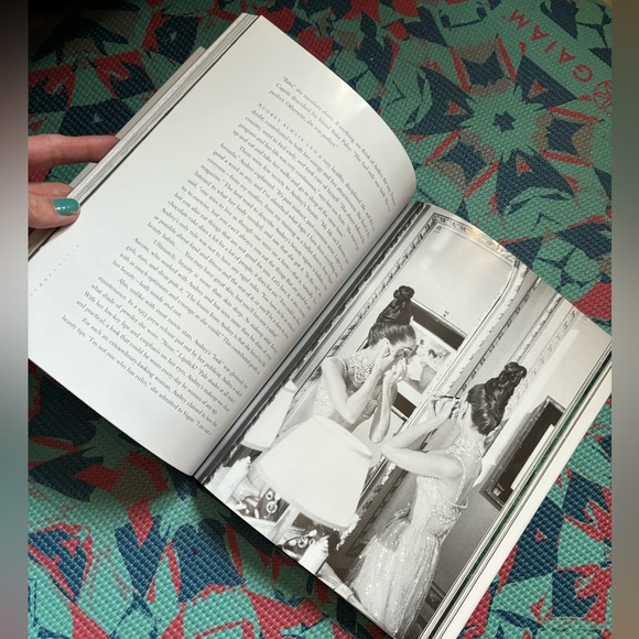 Audrey Hepburn Style Book - Picture 8 of 9